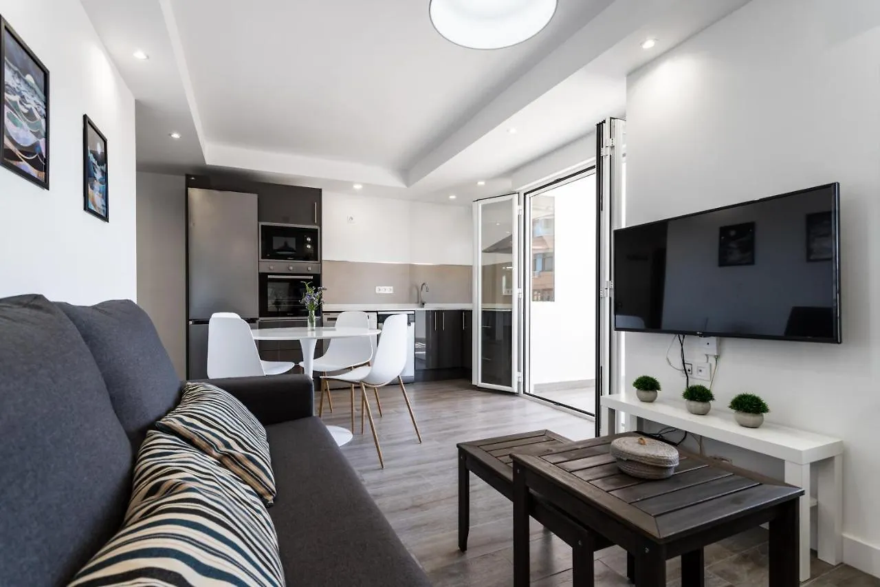 Sur Suites Palmeras 8 Fuengirola Apartment